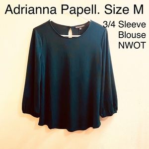NWOT M 3/4 Bell Sleeve Blouse Dark Green Adrianna Papell